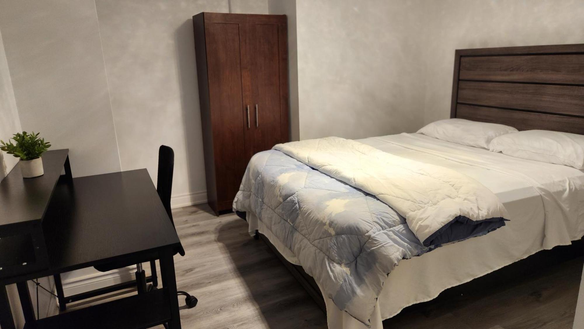 2 Bedrooms 2 Washrooms 2 Parking Spots Basement Apartment Newmarket Eksteriør bilde
